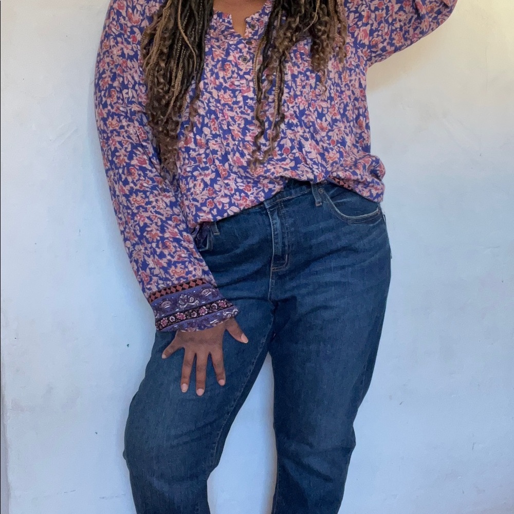 SOLD ON OTHER PLATFORM NWT Universal Threads boyfriend jeans